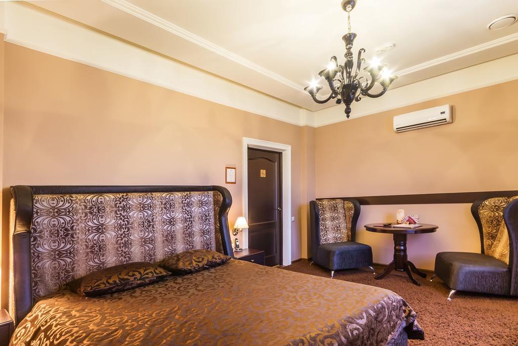 Fonda Hotel Moskwa Zewnętrze zdjęcie